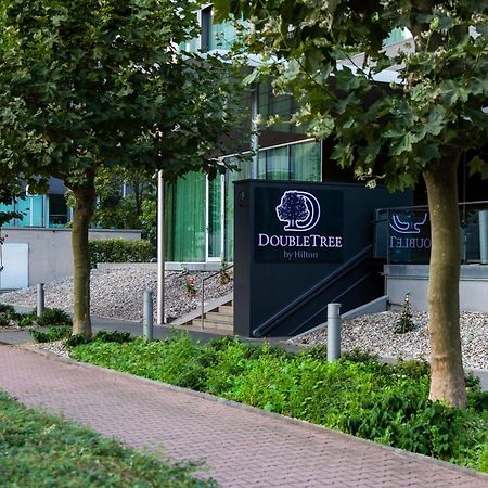 Отель Doubletree By Hilton Frankfurt Niederrad Франкфурт-на-Майне Экстерьер фото